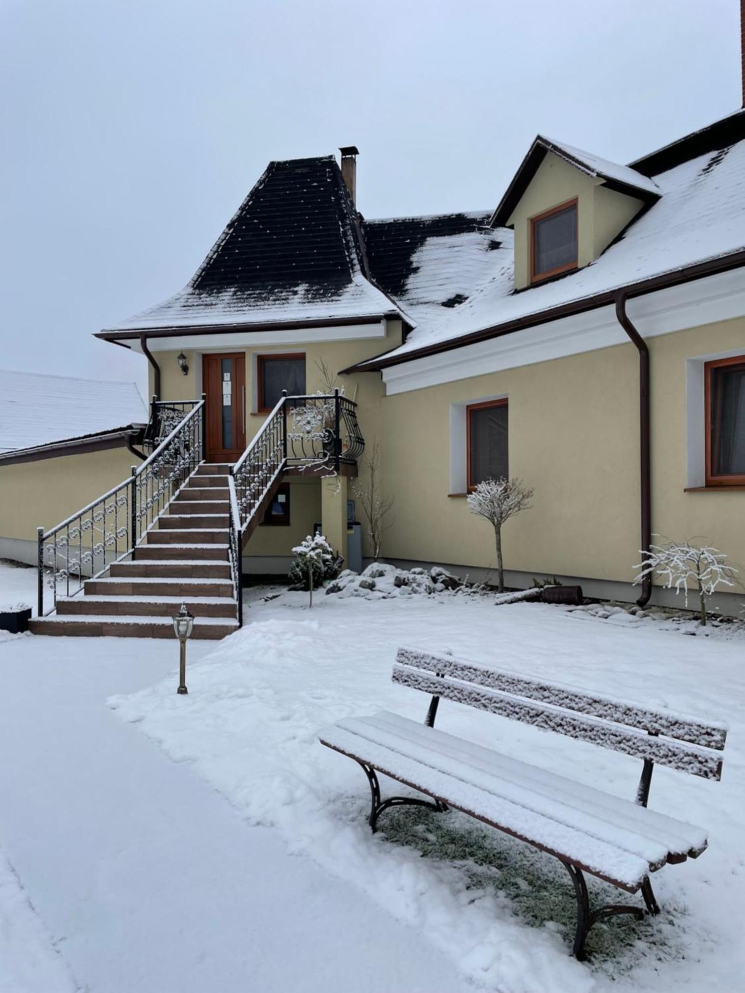 Penzion U Dvoch Levov Оравски-Подзамок Экстерьер фото